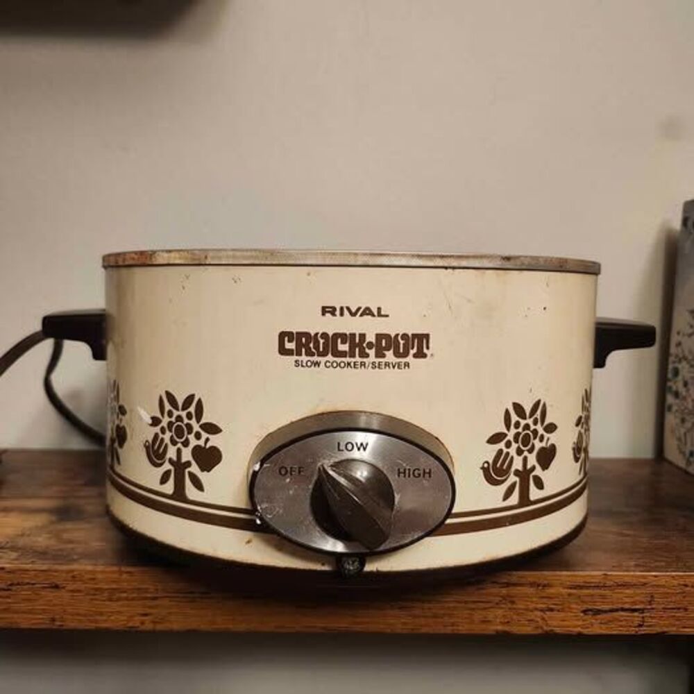 Vintage Rival Crock Pot Slow Cooker Base Only - Tested Turns On - For Parts or R